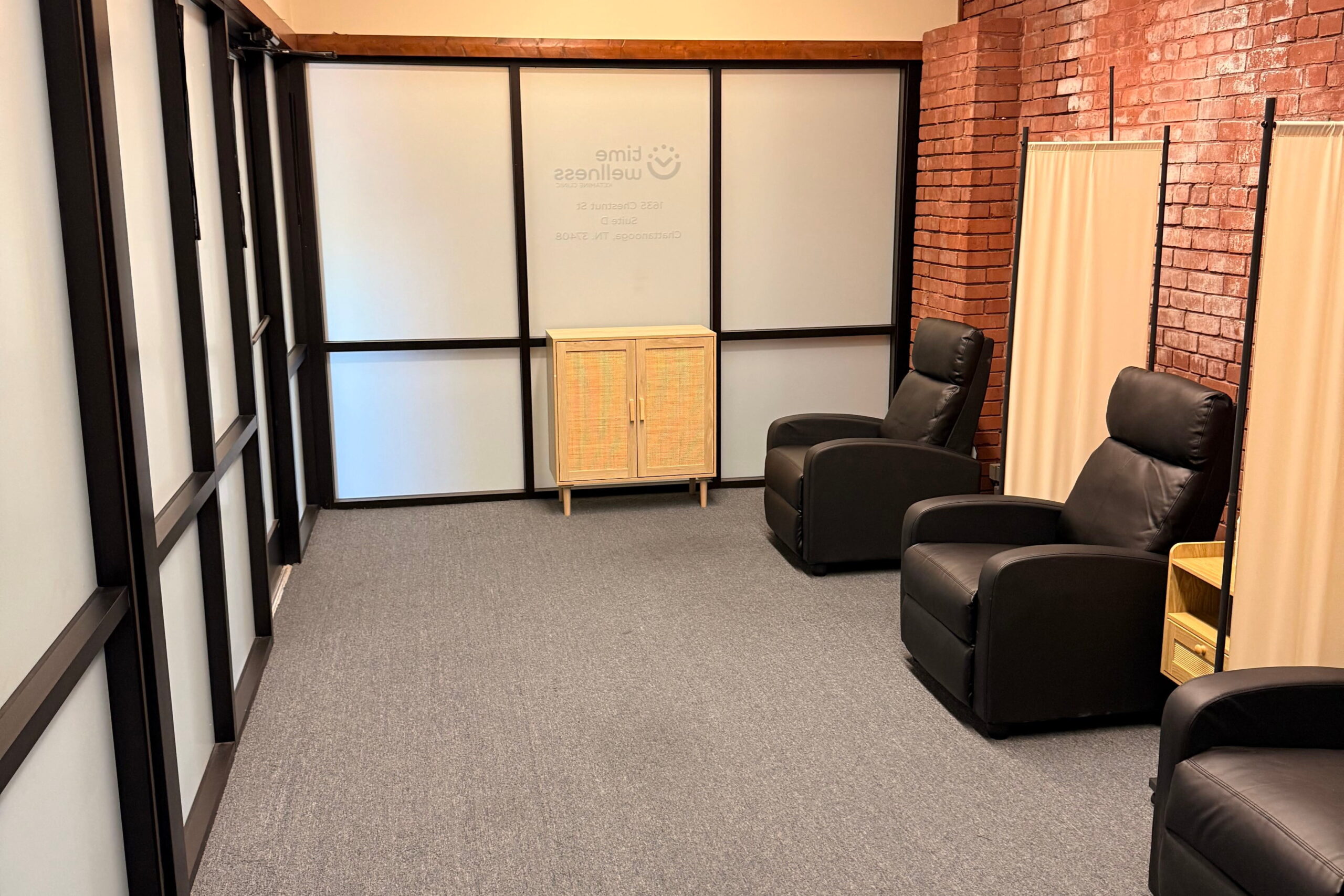row of recliners at ketamine clinic